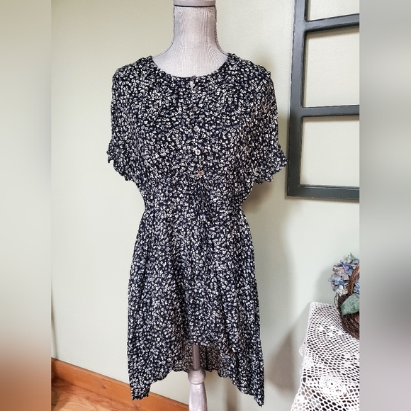 BRAND NEW High low floral tunic - Picture 3 of 11